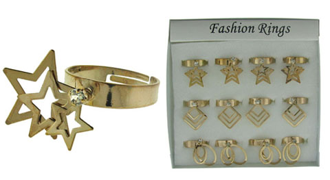 Boxed Gold Tone Ring With Assorted Shape Dangles 6R11