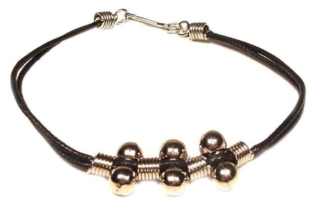 Teen Bracelet W/ Silvertone Beads (Style # B4198A)