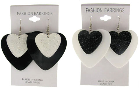 Black & White Heart Dangle Earrings E6879A