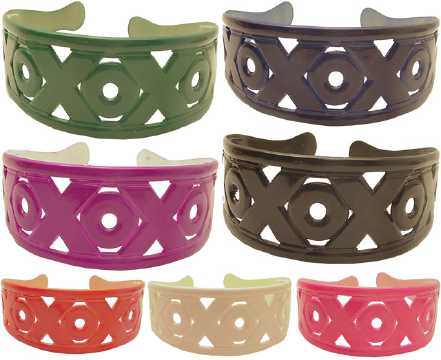 X's & O's Pattern Wide Acrylic Headband HBK59663