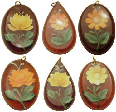 Brown Acrylic Pendant With Flower Design PT2