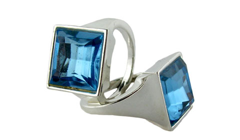 Silvertone and Blue Gem Look Stone Ring R17973A
