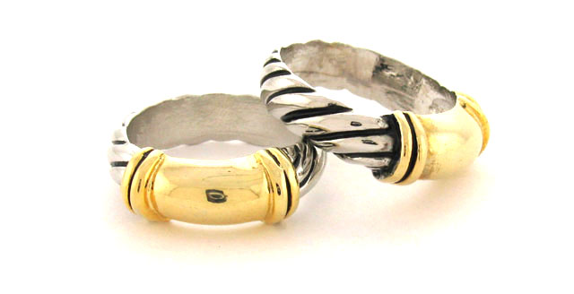 Gold & Silvertone Ring R19300B